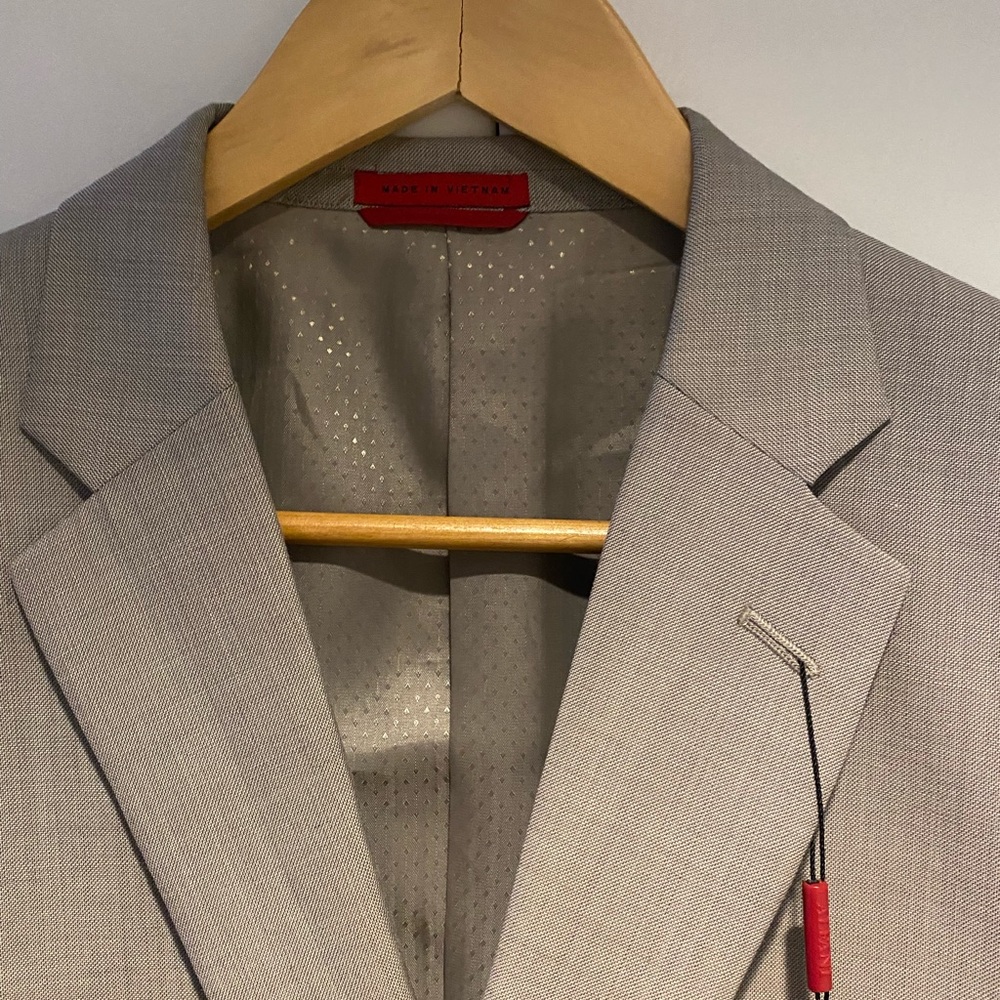 Coat 42s , slacks 32-30